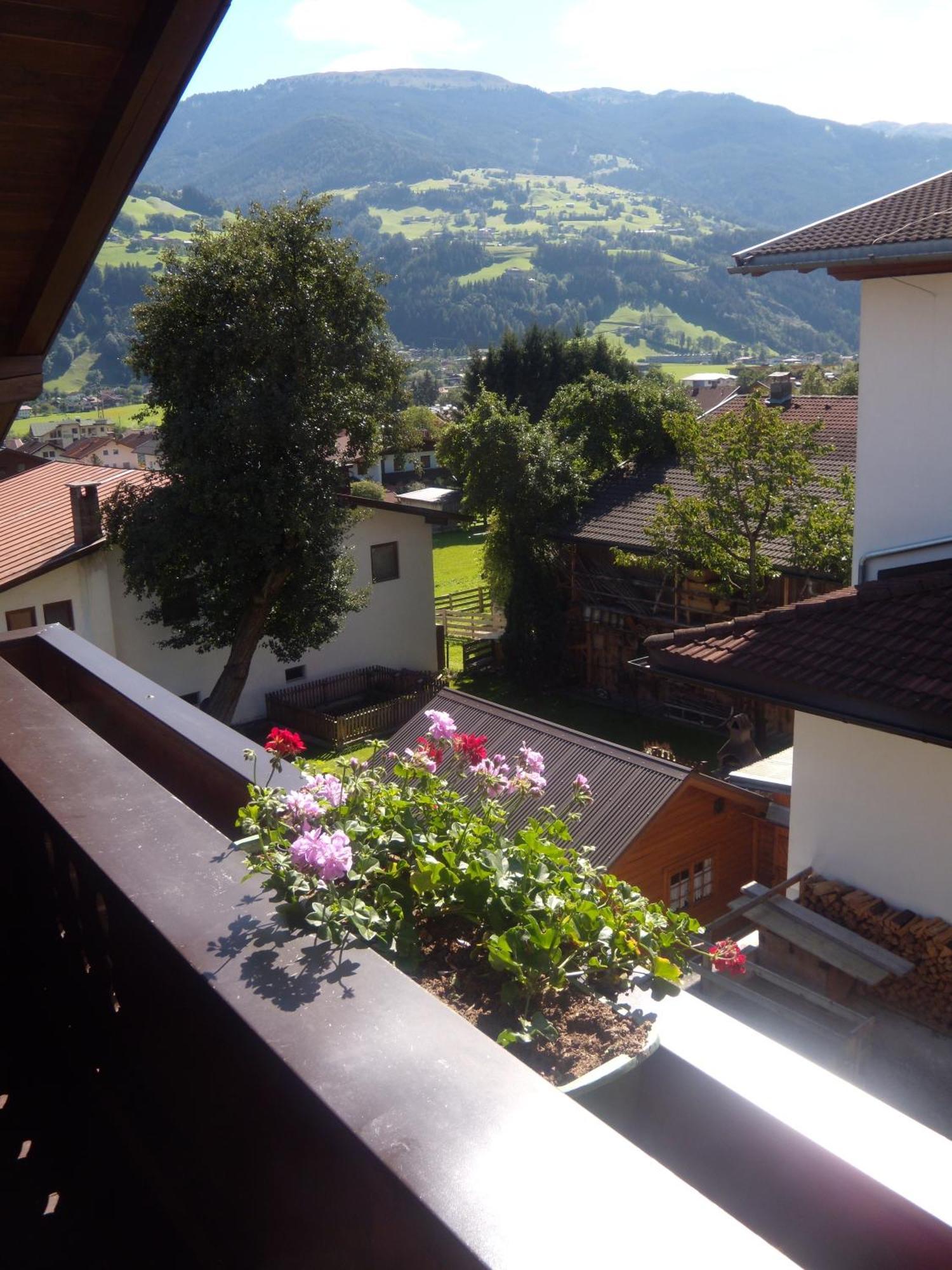 Appartements Schweiberer Ried im Zillertal Esterno foto